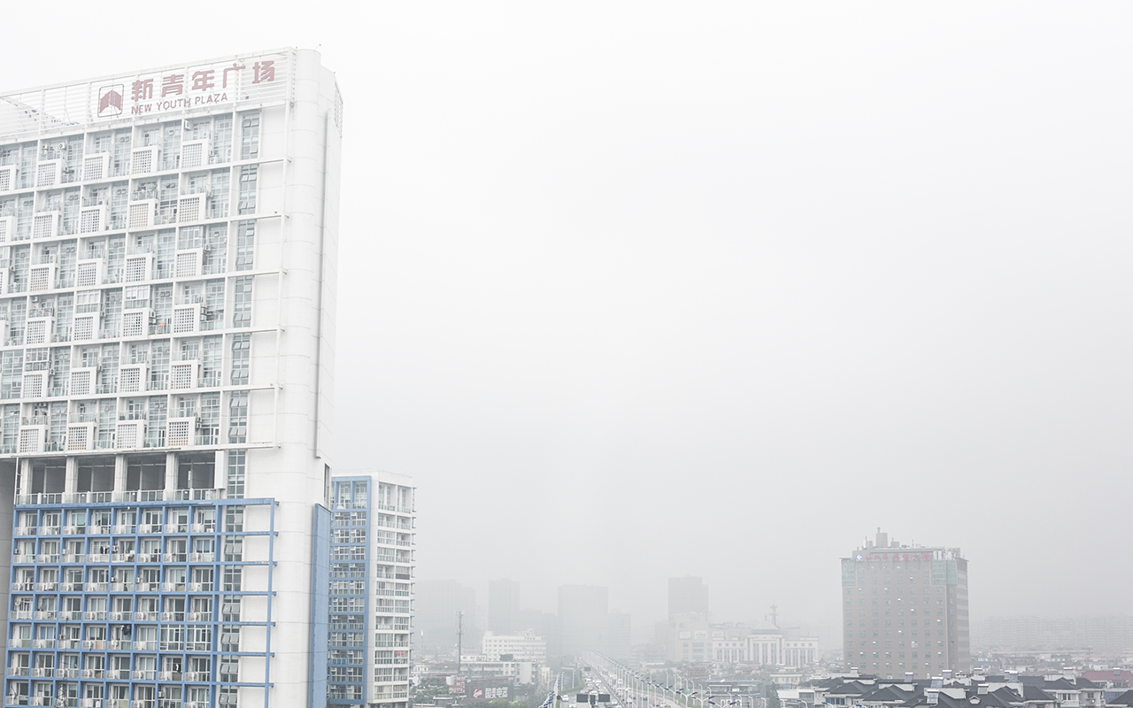 Many may be surprised to hear that the problem of air pollution might be just as bad in rural areas in China as in big polluted cities. Copy right: Airborne. Photo: Annica Thomsson